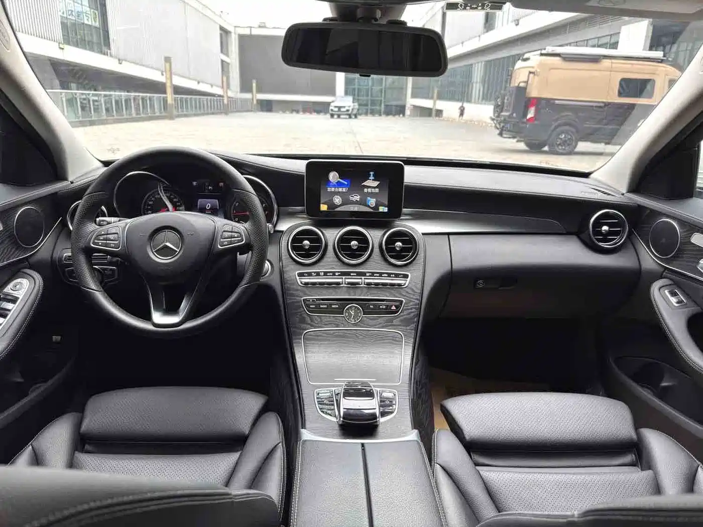 Mercedes-Benz C-Class 2017 C 200 L Sport фото 8
