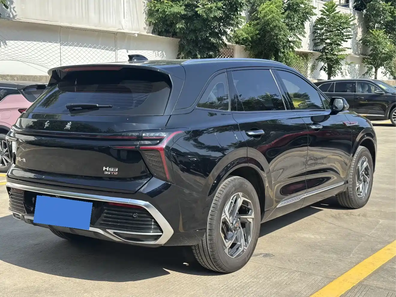 Hongqi HS3 2023 1.5T 2WD Virtue Edition фото 5