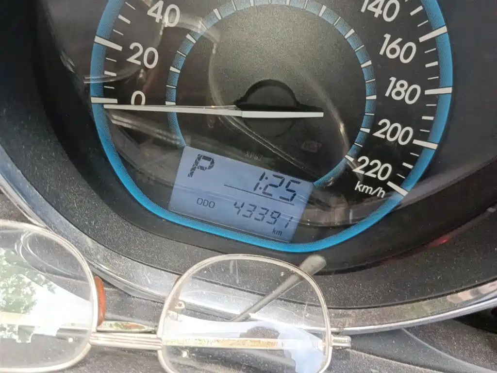 Toyota Vios 2014 1.3L Automatic Stylish Edition фото 9