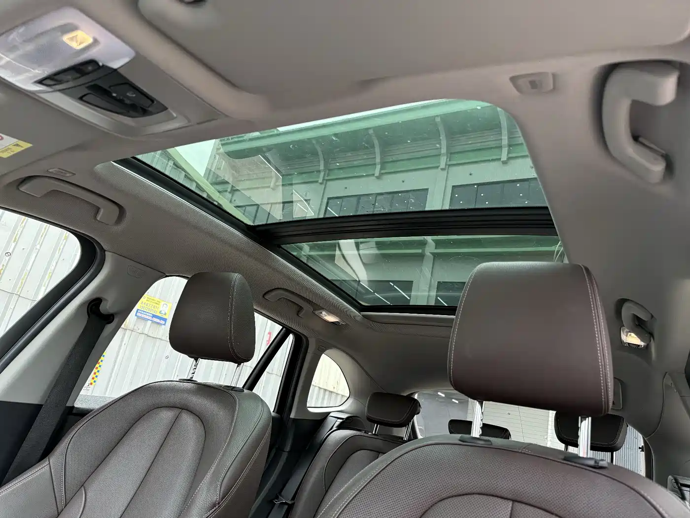 BMW X1 2019 sDrive18Li Premium Model фото 13