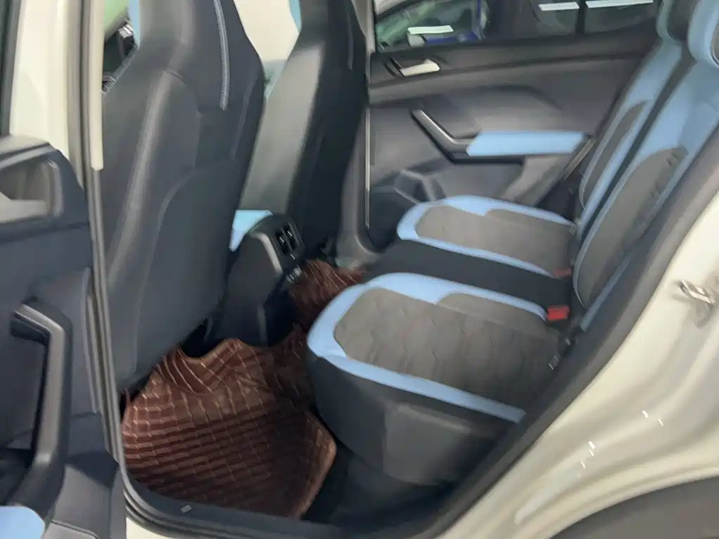 Volkswagen Tharu 2025 2025 Model Rising Star 300TSI Aspiration Edition