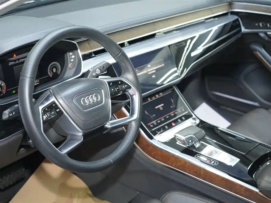 Audi A8 2019 Facelift Plus A8L 50 TFSI quattro Luxury фото 14