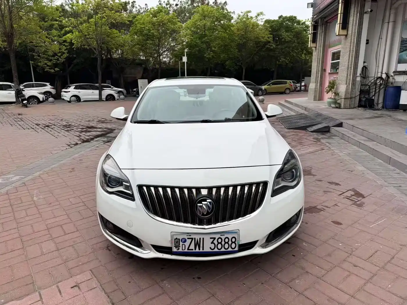 Buick Regal 2014 2.0L Elite Fashion Type фото 2