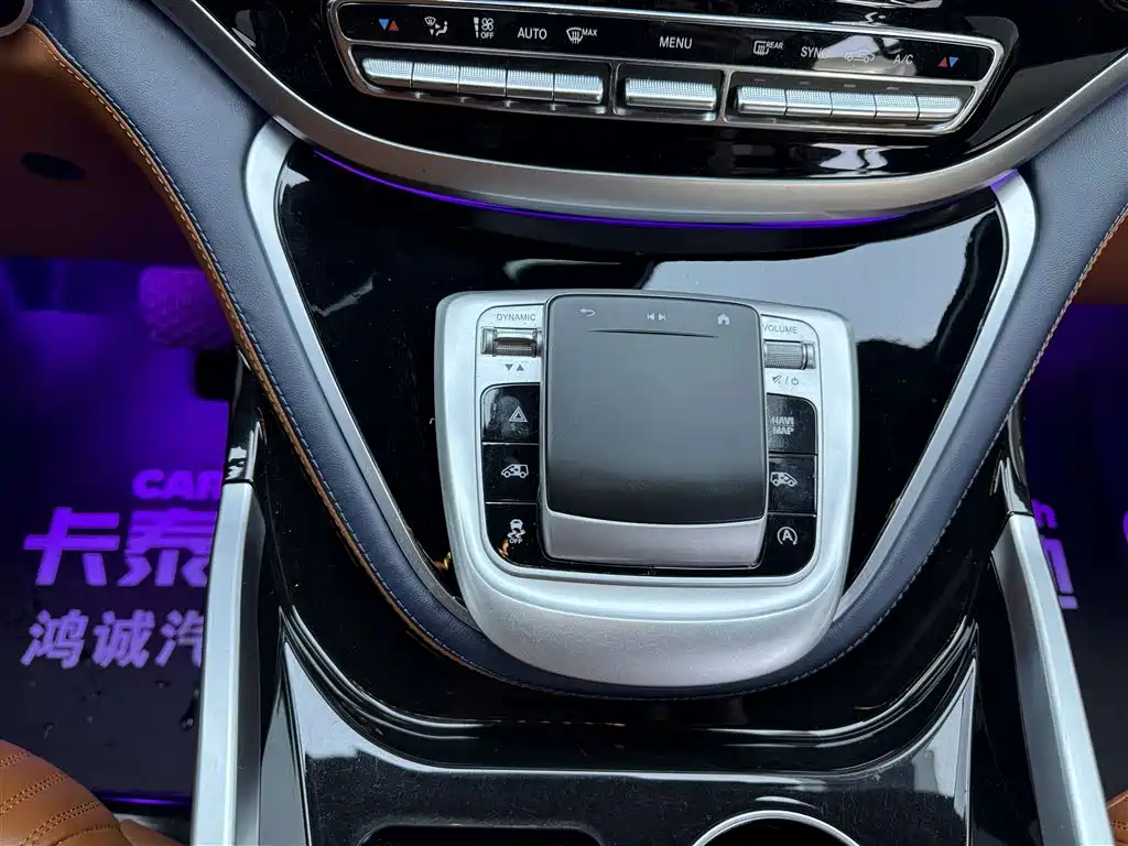 Mercedes-Benz Vito 2021 2.0T Elite 7-Seater фото 25