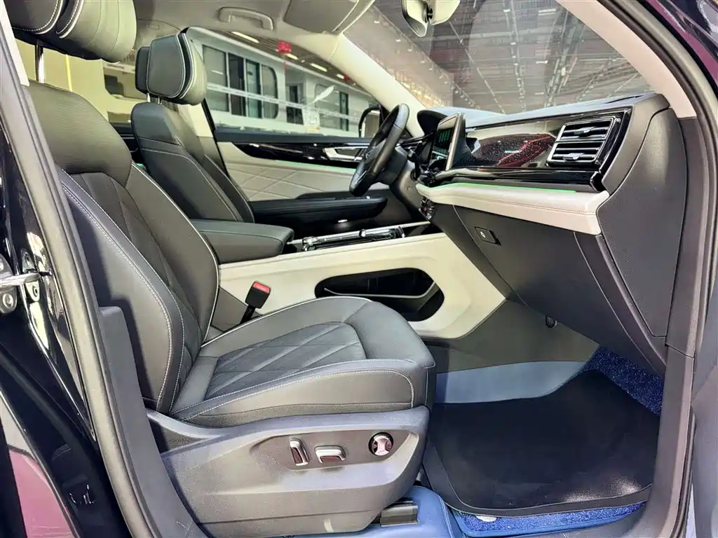 Volkswagen Teramont 2024 380TSI 4WD Prestige Luxury Edition фото 18