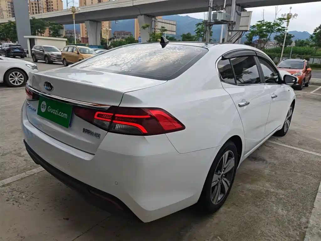 Kia Kaishen 2019 1.8L Automatic GLS фото 7