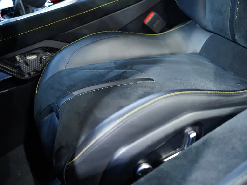 Lotus EMIRA 2023 2022 3.5T V6 Manual First Edition