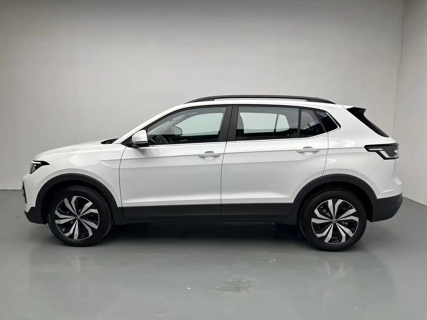 Volkswagen Tharu 2026 New Sharp 1.5L Aspiration Edition фото 3