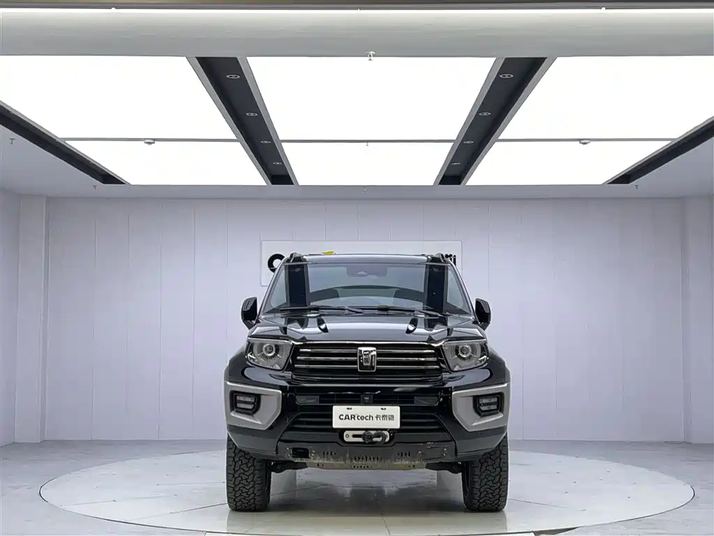 TANK TANK 700 NEW ENERGY