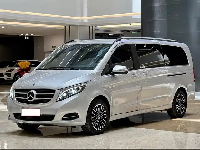 MERCEDES-BENZ V CLASS