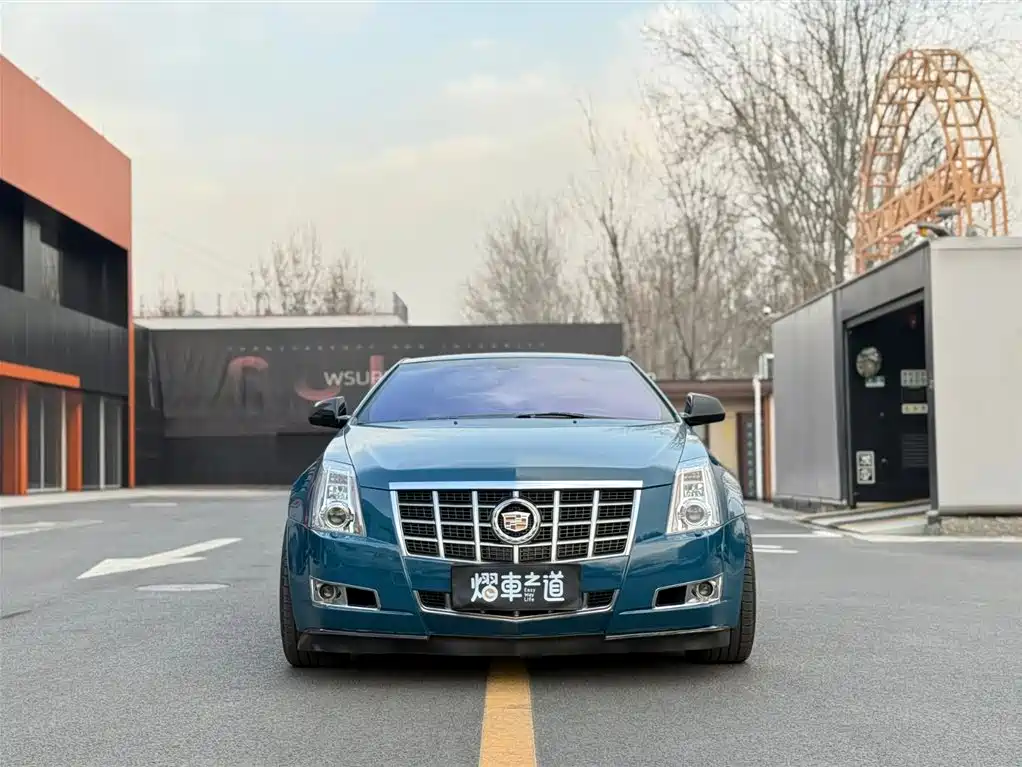 Cadillac CTS (Import) 2012 3.6L COUPE фото 2