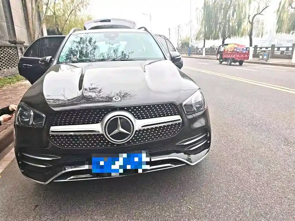  GLE