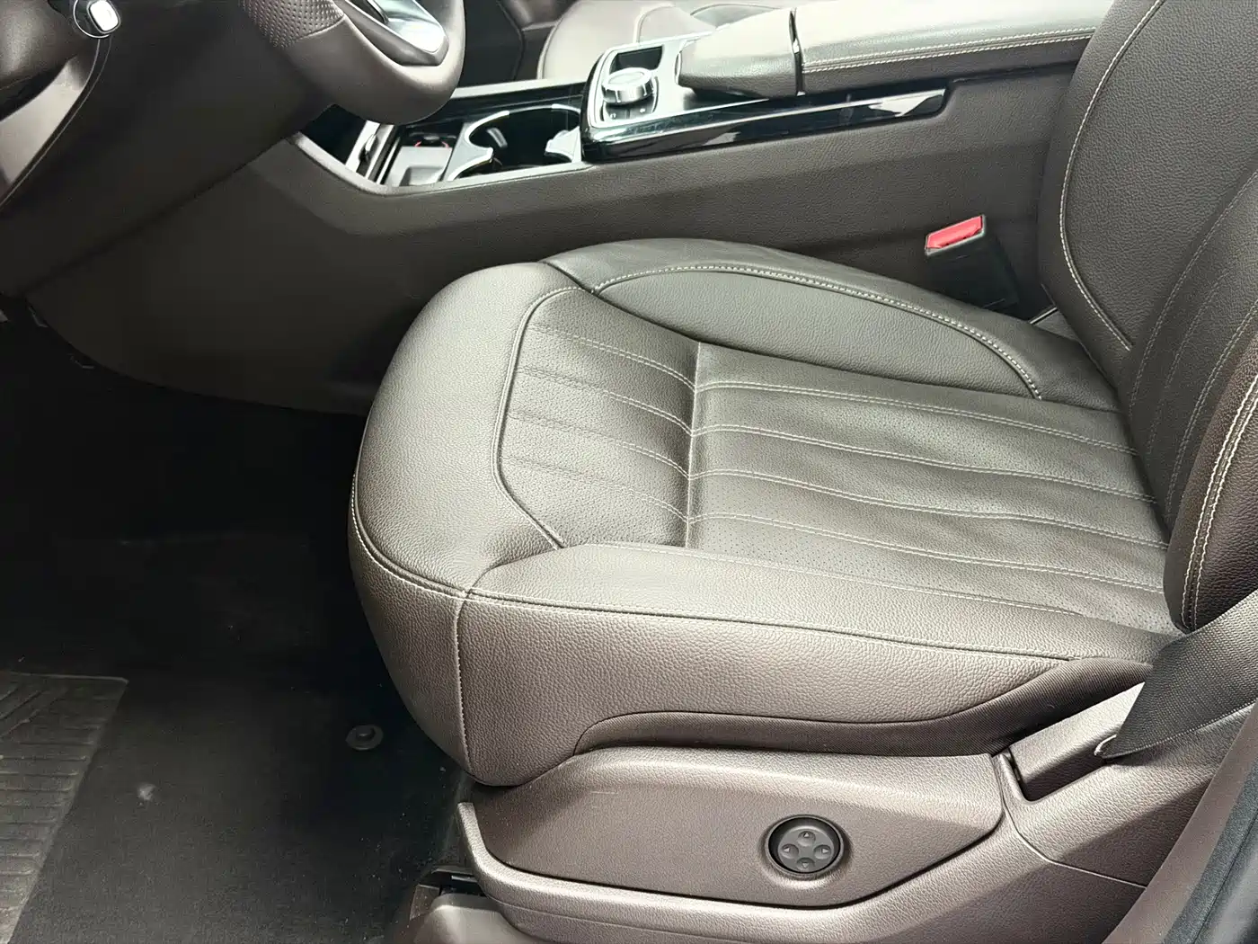 Mercedes-Benz GLE 2017 GLE 320 4MATIC Luxury фото 16