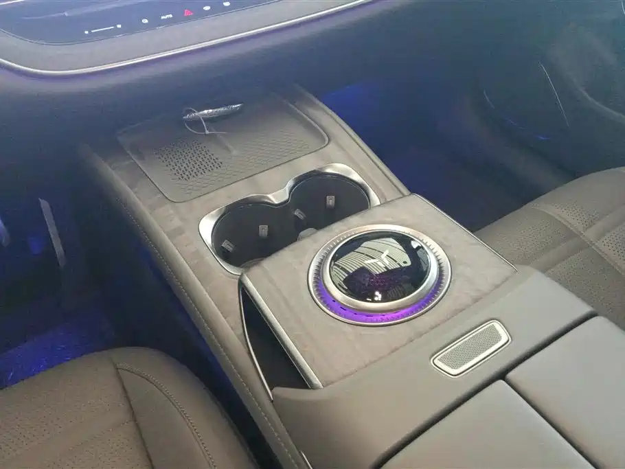 Hongqi HONGQI TIANGONG 08