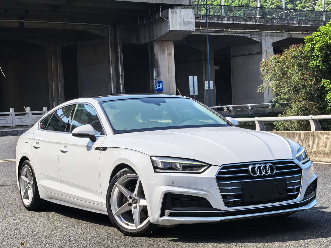 Audi A5 (Import)