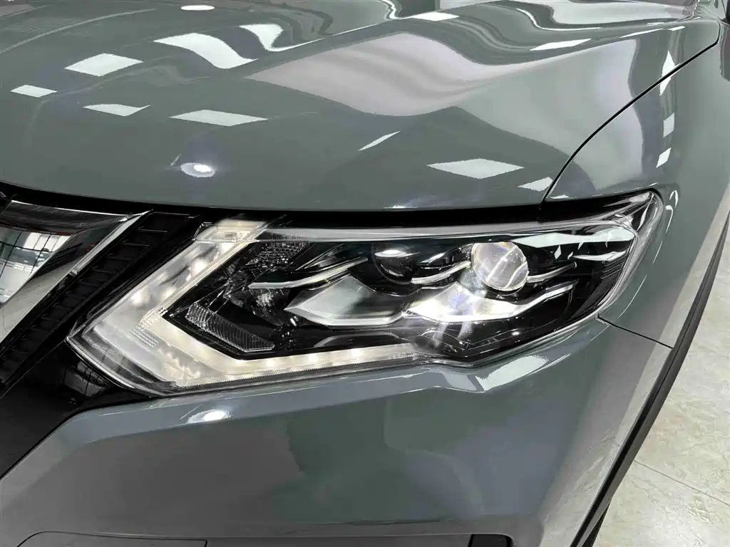 NISSAN QIJUN