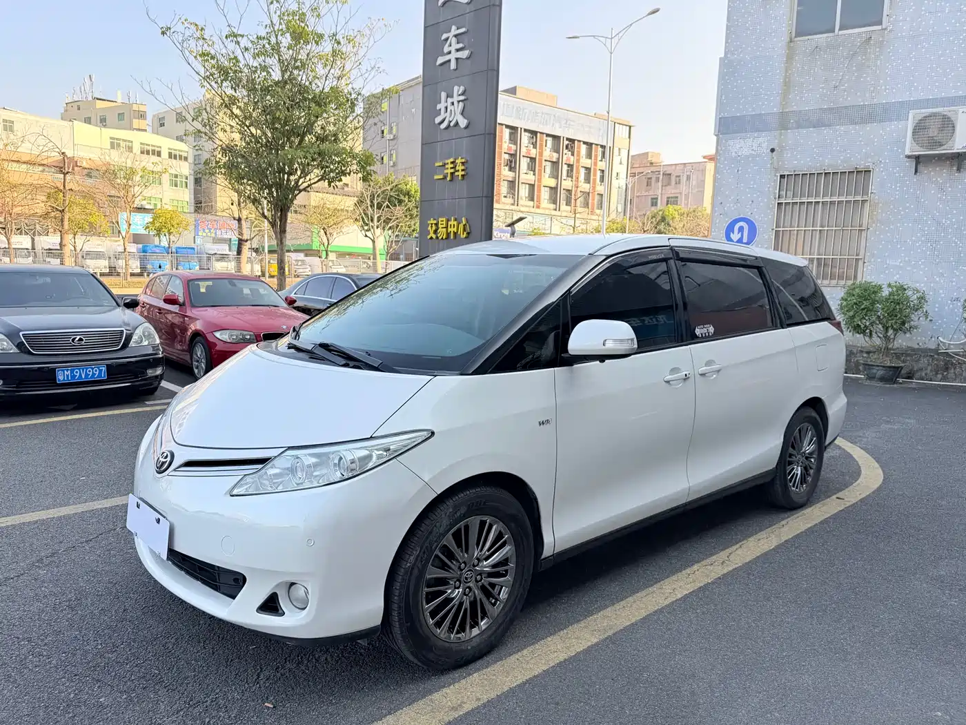 Toyota Previa 2015 2012 2.4L 7-Seater Standard Edition
