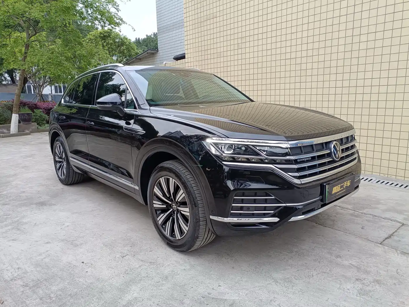 VOLKSWAGEN TOUAREG NEW ENERGY