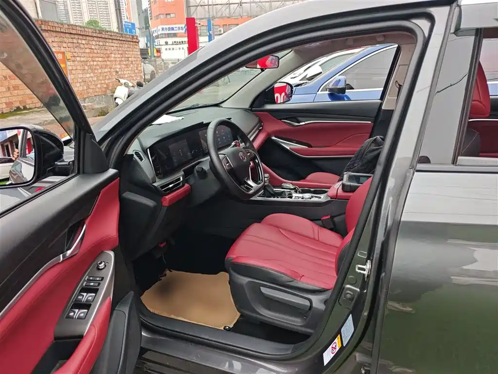 Фото 15 - Changan CS75 PLUS