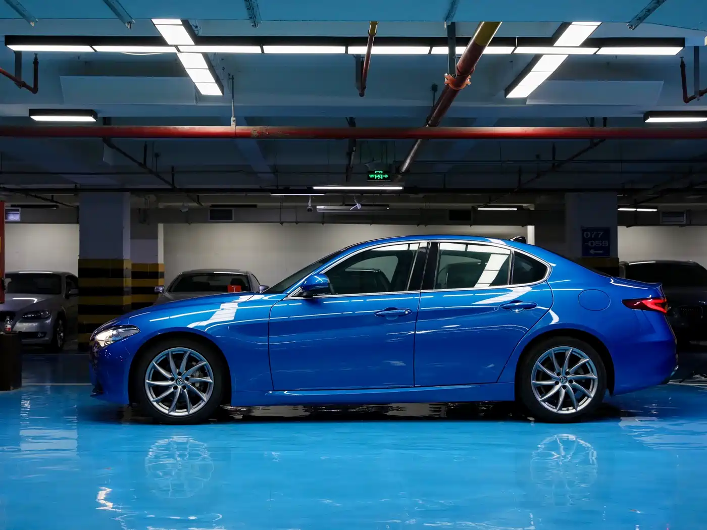 Alfa Romeo Giulia 2019 2017 2.0T 200HP Luxury Edition