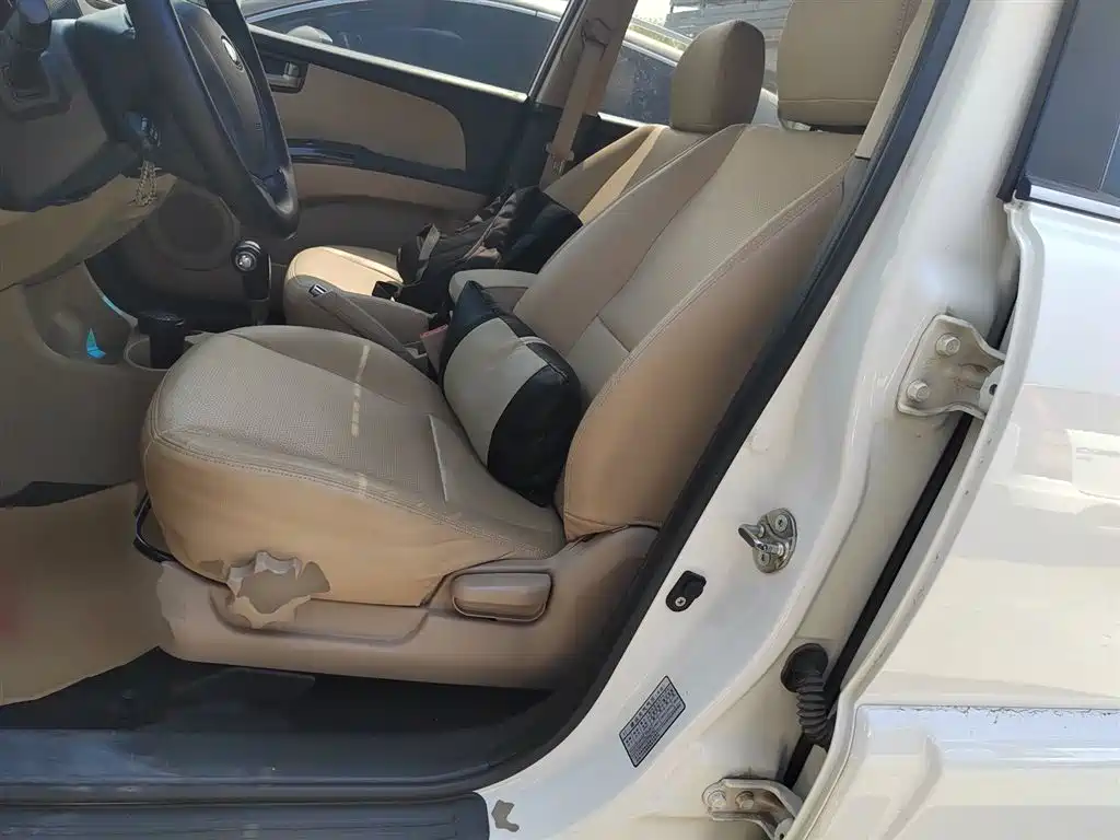 Kia Sportage 2013 2.0L Automatic 2WD GL фото 15