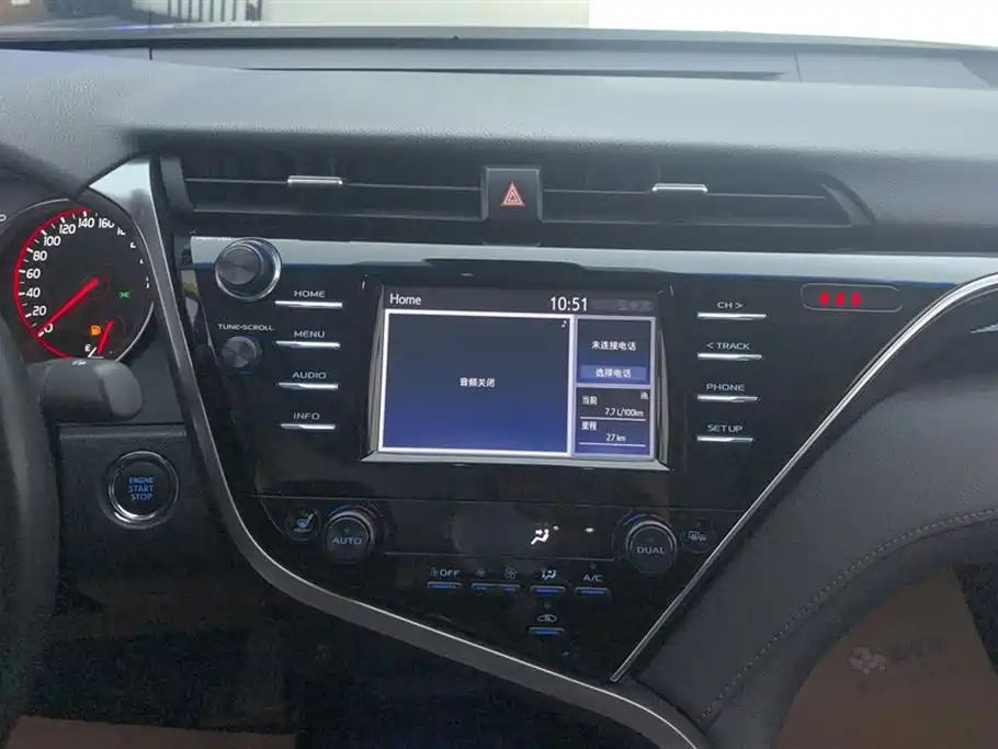 Toyota Camry 2018 2.0S Sport Edition фото 13