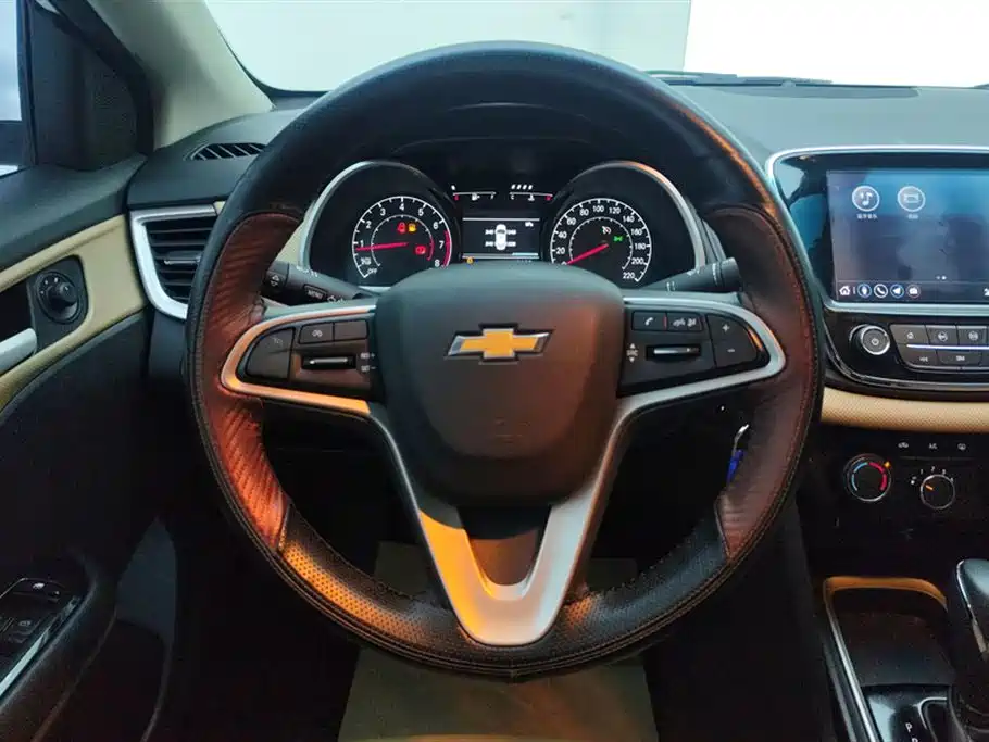 Chevrolet Monza 2020 320 Auto Joy Edition фото 15