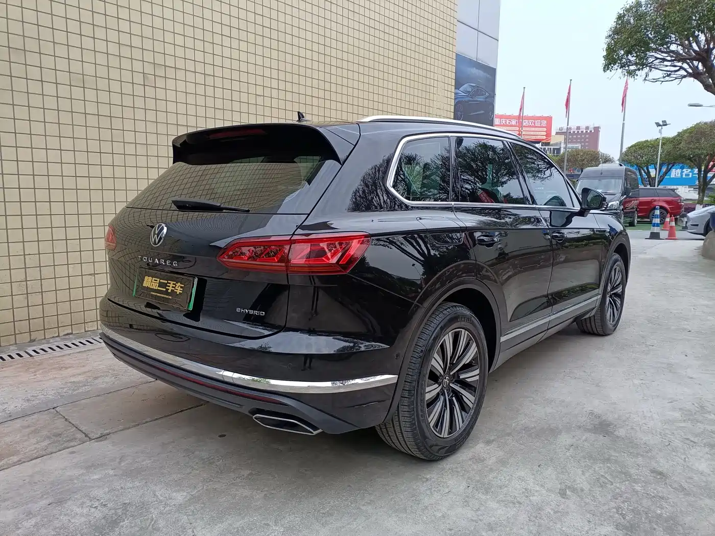 VOLKSWAGEN TOUAREG NEW ENERGY