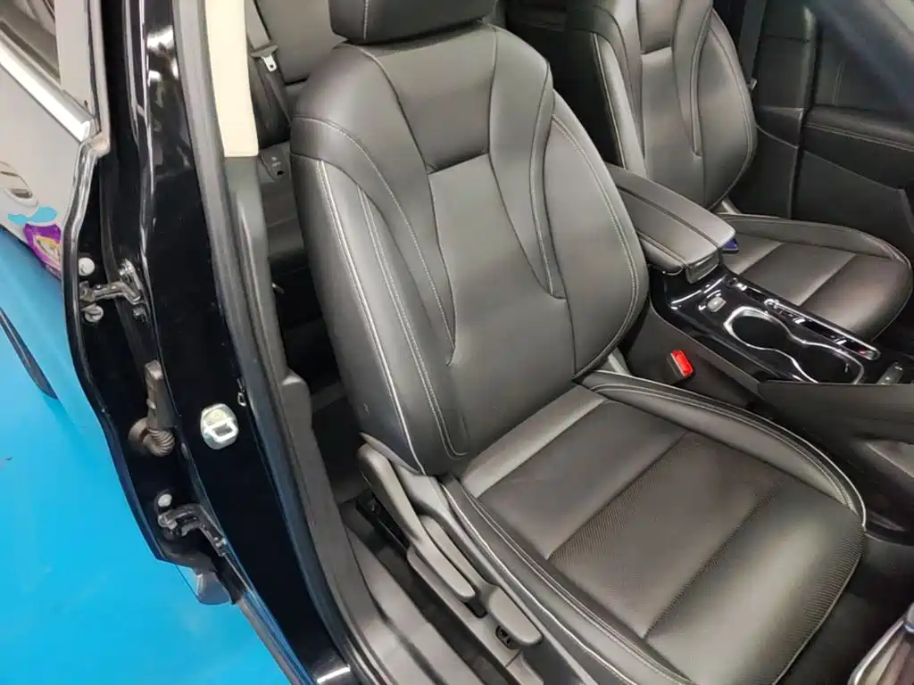 Photo 25 - Buick Envision Plus