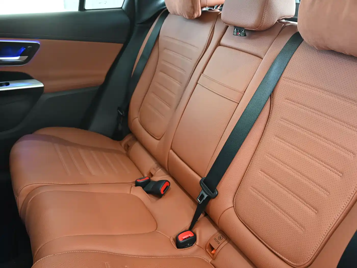 Mercedes-Benz GLC 2023 Facelift GLC 300 L 4MATIC Sport 5-Seater фото 15