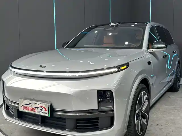 Li Auto Li Xiang L9 2023 Model Pro