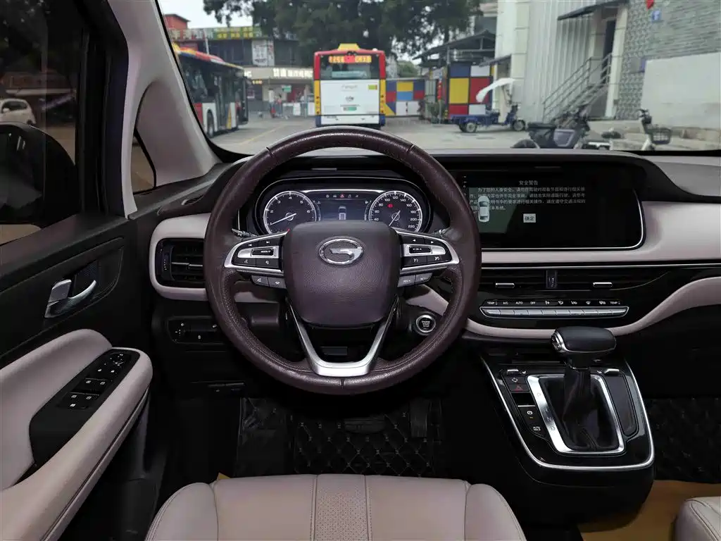 GAC Trumpchi Trumpchi M6 2019 270T DCT Premium Edition (7-seater) (China VI) фото 11
