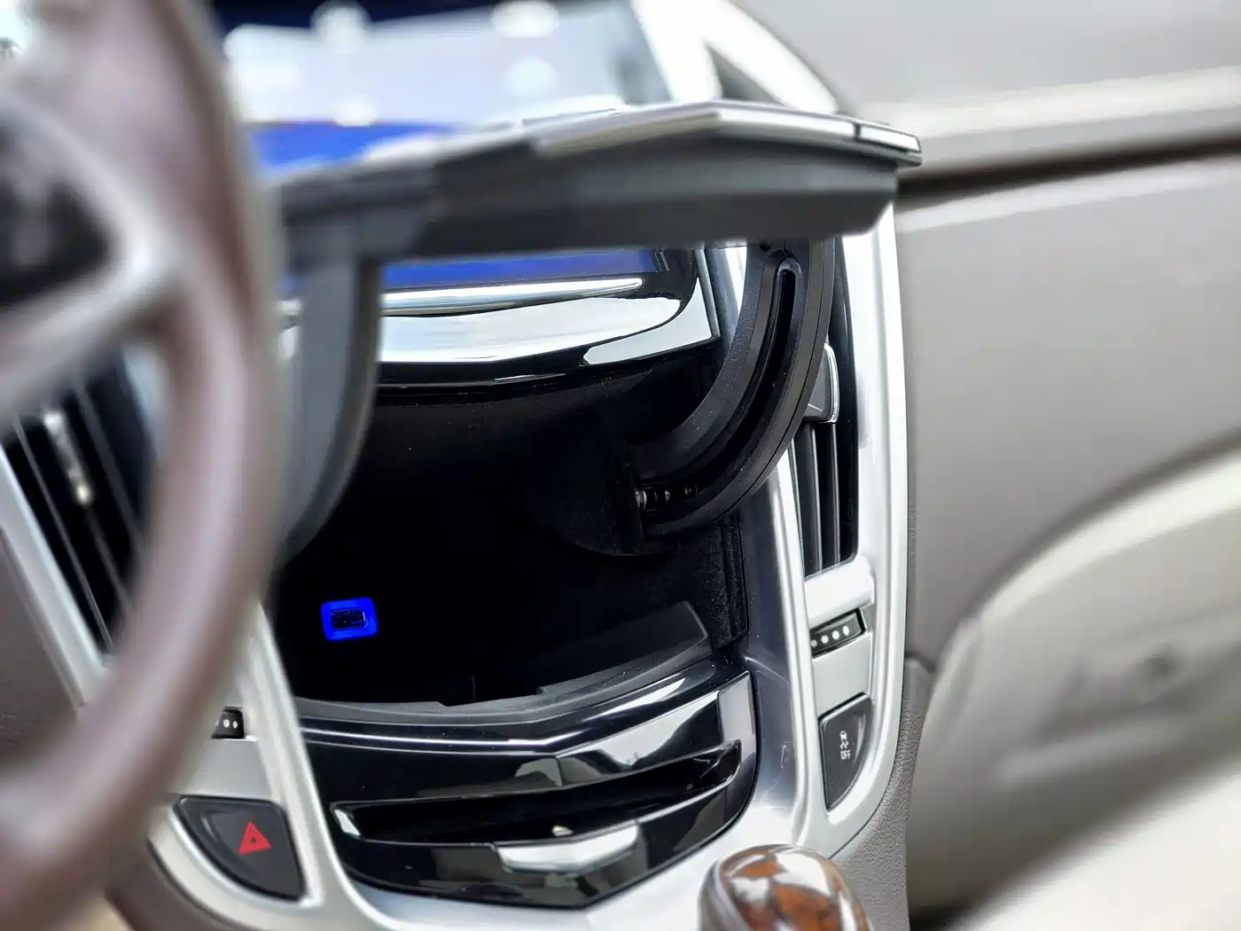 Cadillac SRX 2013 3.0L Elite фото 22