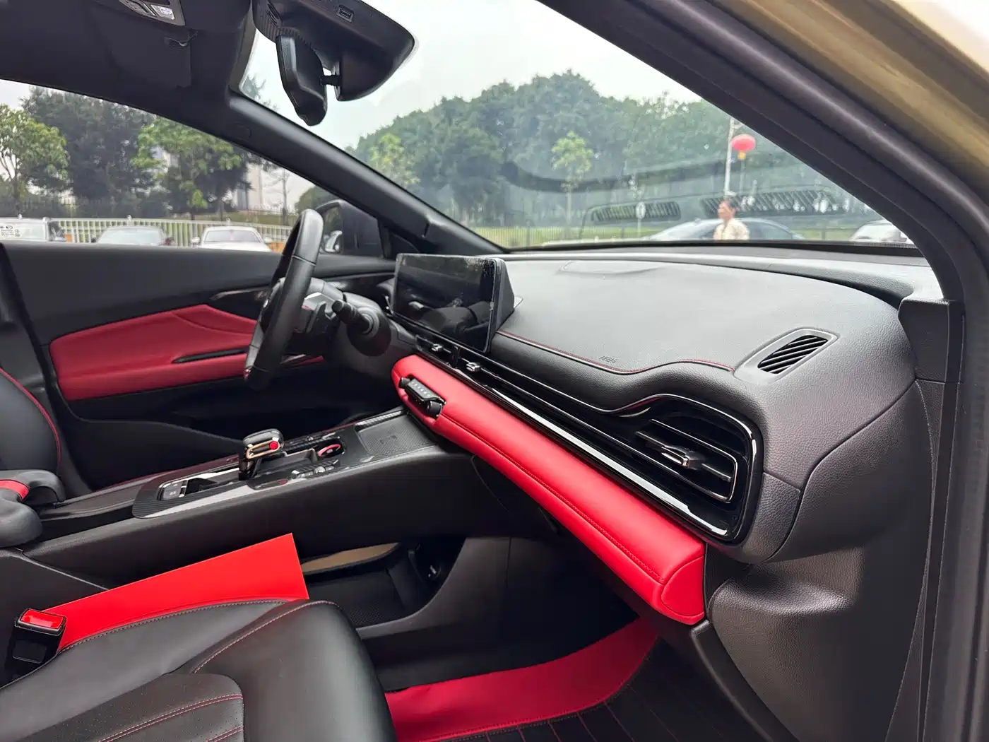 GAC Trumpchi Trumpchi Emkoo 2021 270T DCT J16 Edition фото 30