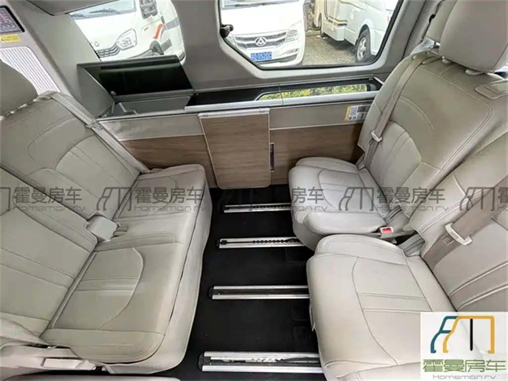 SAIC Maxus RG10 2019 2.0TGI Pop-top Camper Sunshine Edition фото 6