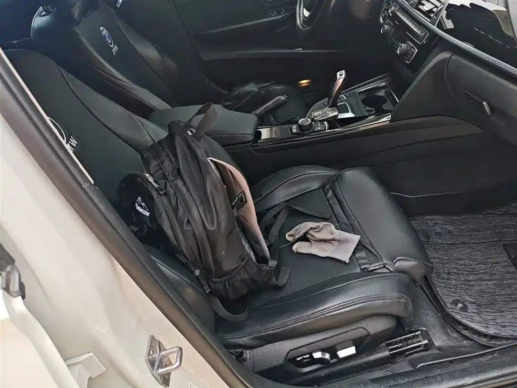 BMW 3 Series 2018 320Li Fashion Style фото 25