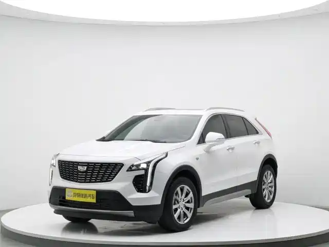 Cadillac XT4 2022 28T FWD Premium — фото 1