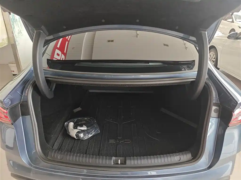 BYD Seal 06 New Energy 2025 DM-i Smart Drive 80KM Luxury фото 19