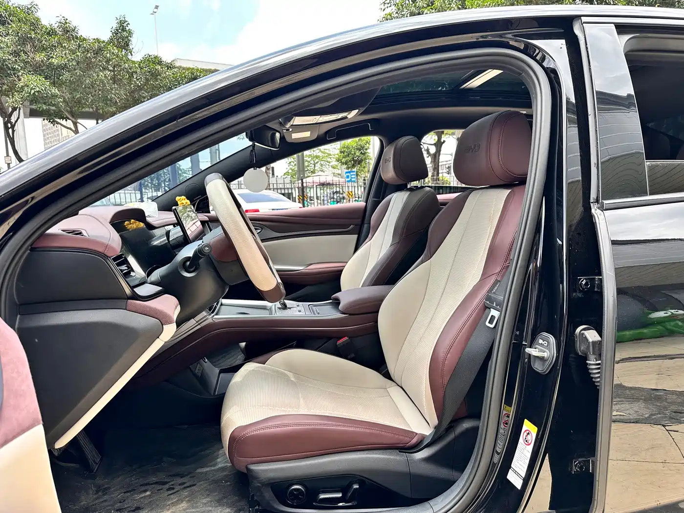 BYD Seal 2024 2024 Glory Edition DM-i 1.5T 121km Honor