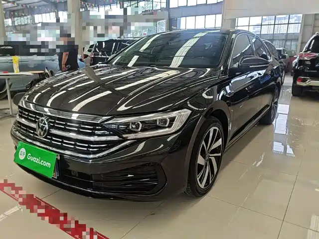 Volkswagen Sagitar 2023 300TSI DSG Surpassing Edition