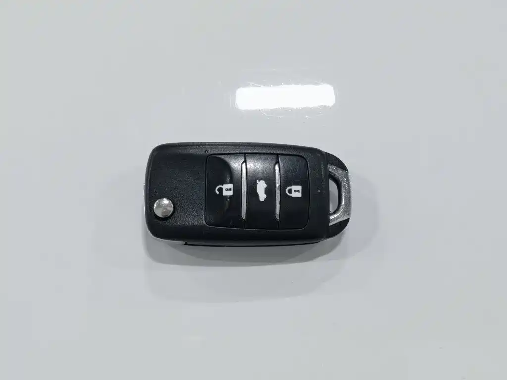 Changan Yuexiang V7 2017 2016 1.6L Manual Joy Version China V