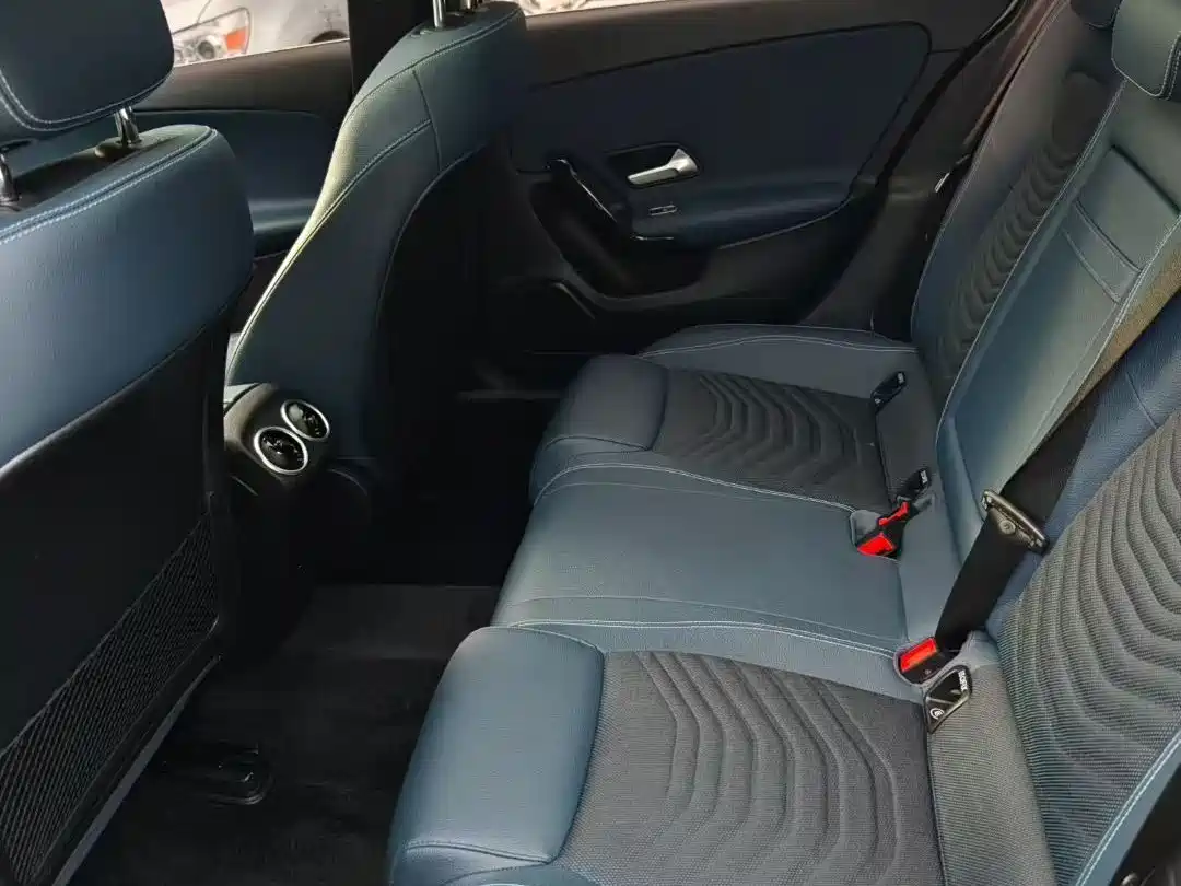 MERCEDES-BENZ A CLASS