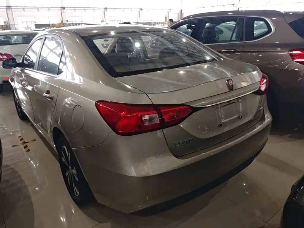 Roewe 360 2017 2017 1.5L Auto Luxury Edition
