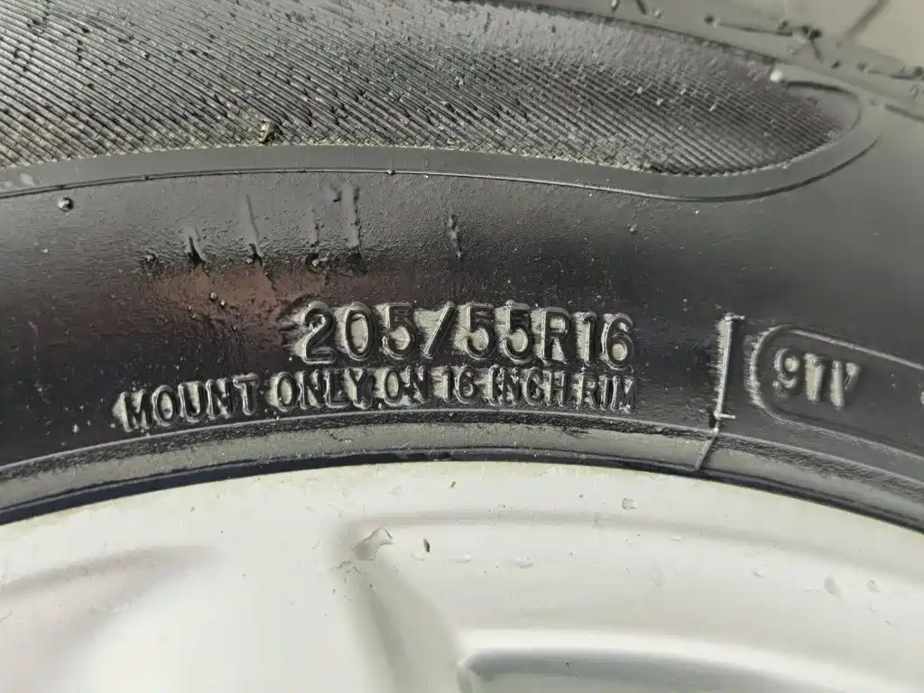 Photo 24 - Roewe i5