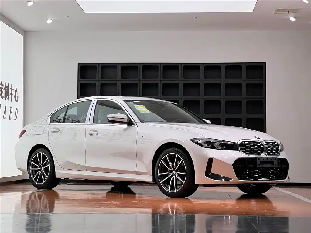 BMW 3-SERIES
