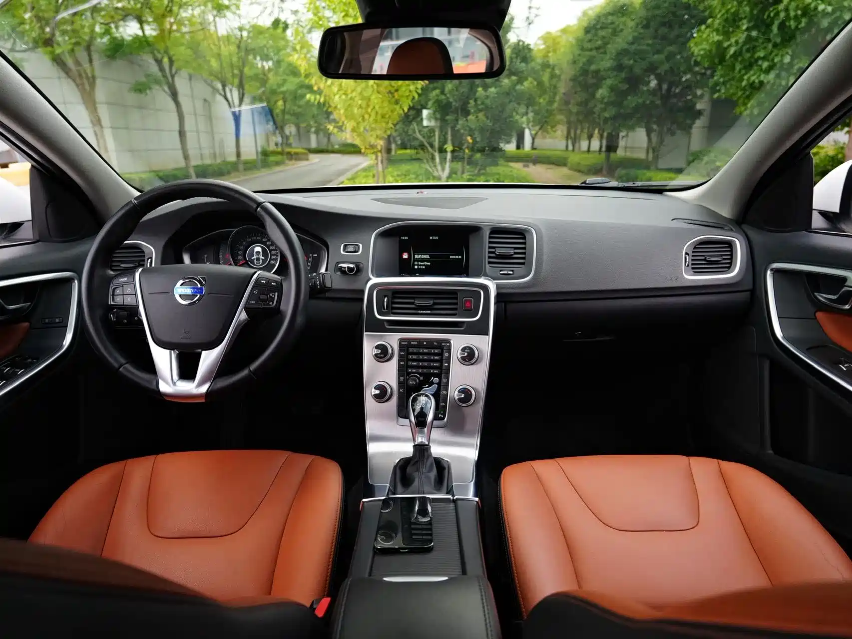 Photo 4 - Volvo S60