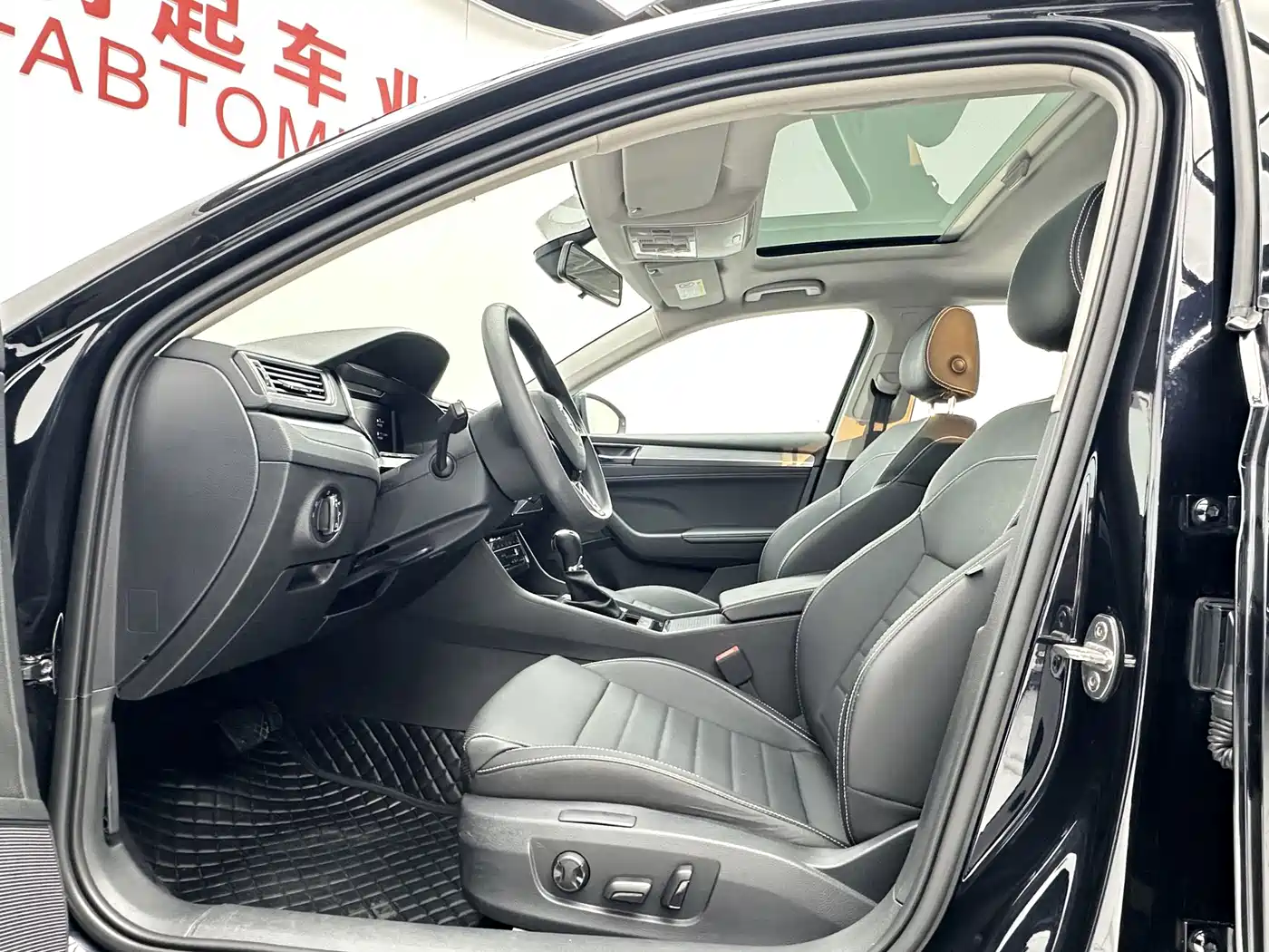 Škoda Superb 2024 2023 TSI280 DSG Premium Edition