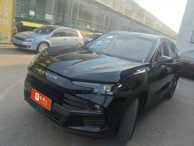 Jetour Dasheng 2025 1.5T DCT Luxury Edition — фото 1