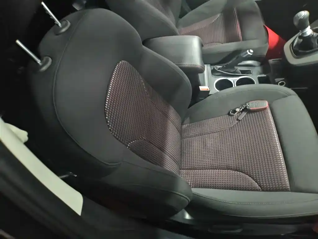 Haval M6 2018 1.5T Manual 2WD Urban фото 25