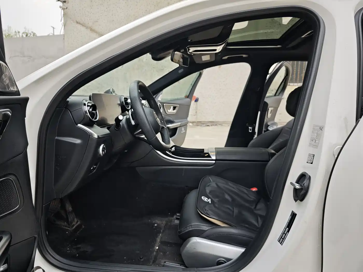 Mercedes-Benz C-Class 2023 Facelift C 200 L Sport Edition фото 13